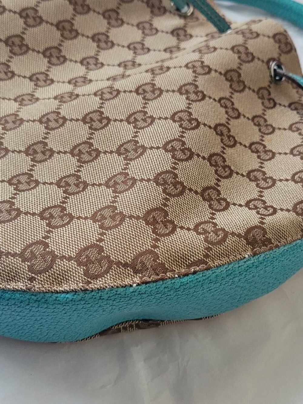 Authentic Tom Ford era Turquoise Gucci Hobo - Picture 8 of 16